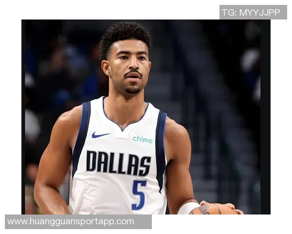 卡梅隆托马斯展现超强实力24投12中贡献33分9助攻成新一代空砍达人