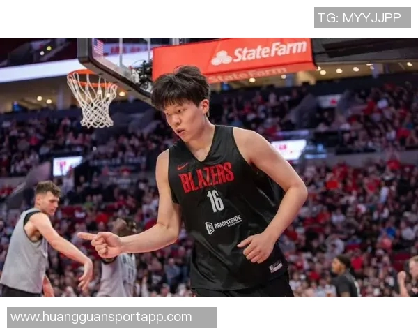 球队领先21分进入末节主教练最后时刻才派杨瀚森上场 球队领先21分进入末节主教练最后时刻才派杨瀚森上场