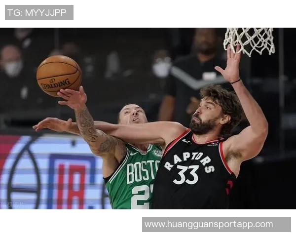 邦纳分析小卡若留队猛龙是否能卫冕勇士成为最后冠军球队