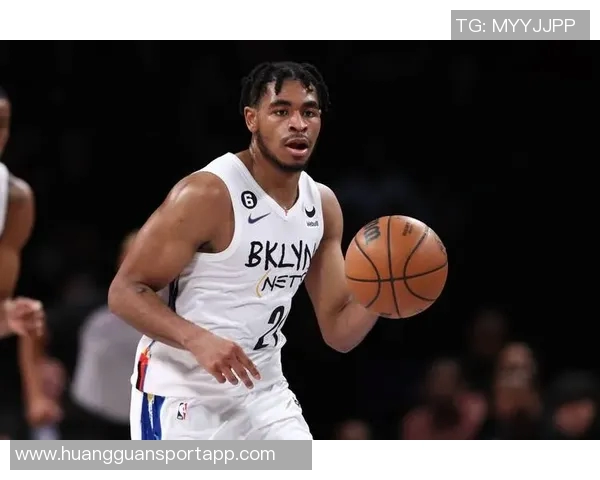 科尔称巴特勒在训练后与库明加交流给予他许多帮助和指导