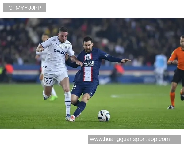 法甲分析：巴黎圣日耳曼轻松战胜洛里昂马赛主场顺利取胜