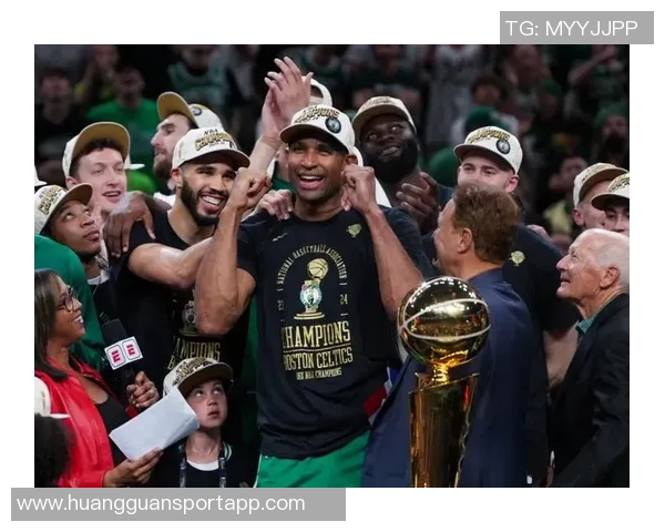 绿军感恩霍福德的奉献与领导力你是我们心中的英雄