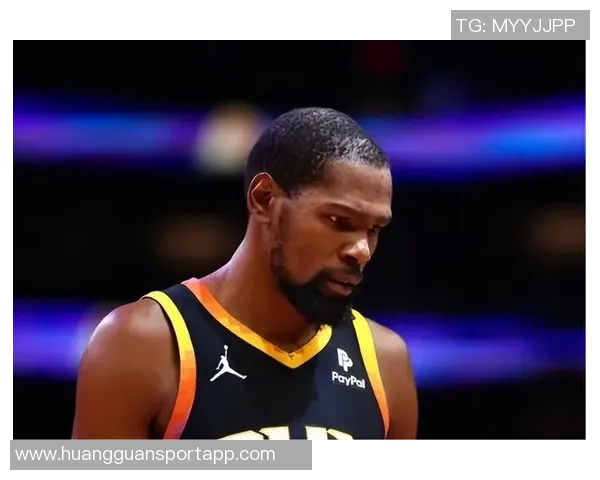 杜兰特称赞祖巴茨为顶级中锋快船实力被战绩低估